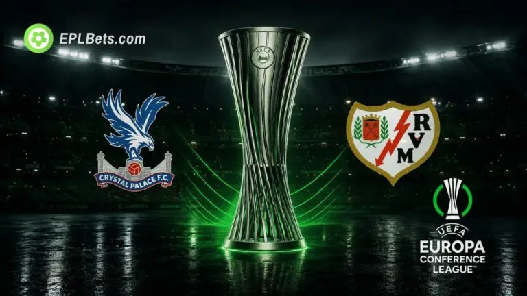 O troféu da Liga Conferência da Europa ao lado dos emblemas do Crystal Palace e do Rayo Vallecano